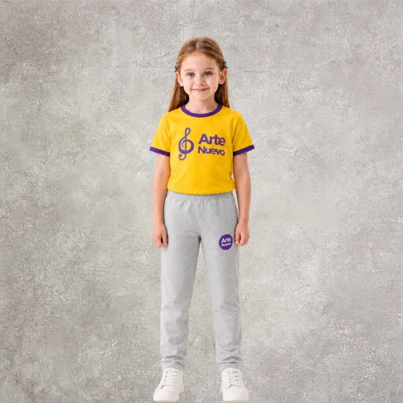 Conjunto remera pantalón unisex Jardín Inst. Arte Nuevo logo 2026 Pantalón Frisa Unisex Arte Nuevo