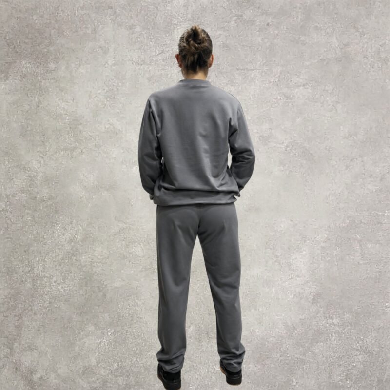 conjunto pantalón y buzo-gris-topo-ed.-física-Itr3 1 Pantalón Ed. Física Unisex ITR3