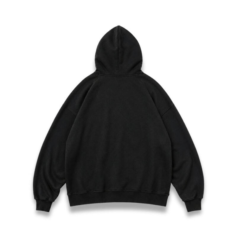 BUZO NEGRO ESTAMPADO Buzo Over Negro con Estampa